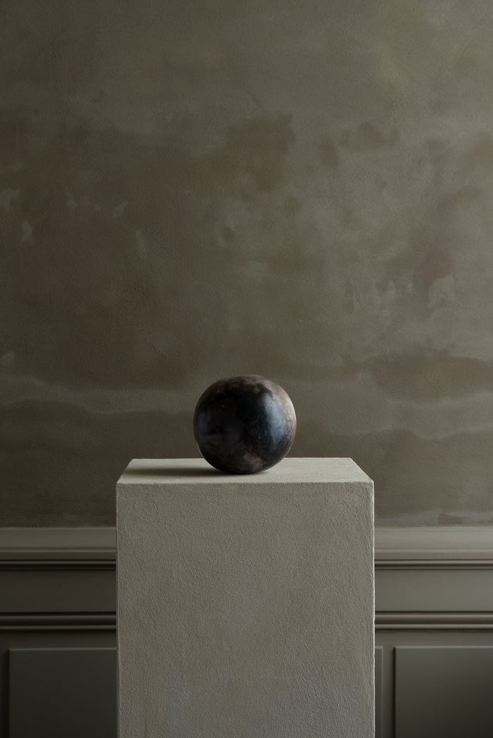 JB-C enamelled earth ball